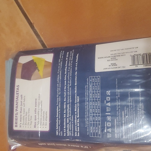 NWT 7 Pack Haines Fruit if the Loom Briefs Size 10 - Picture 2 of 3